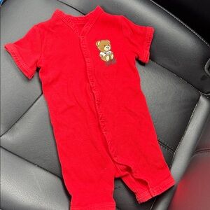 Moschino unisex Red Baby Romper with Bear Embroidery